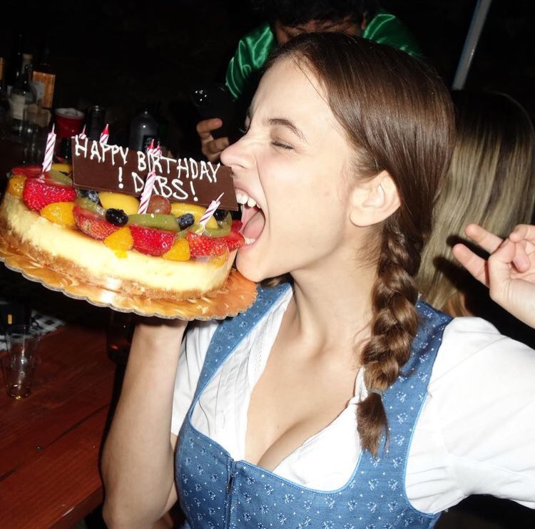 sunpalvin's tweet image. mamãe ama mamãe cuida