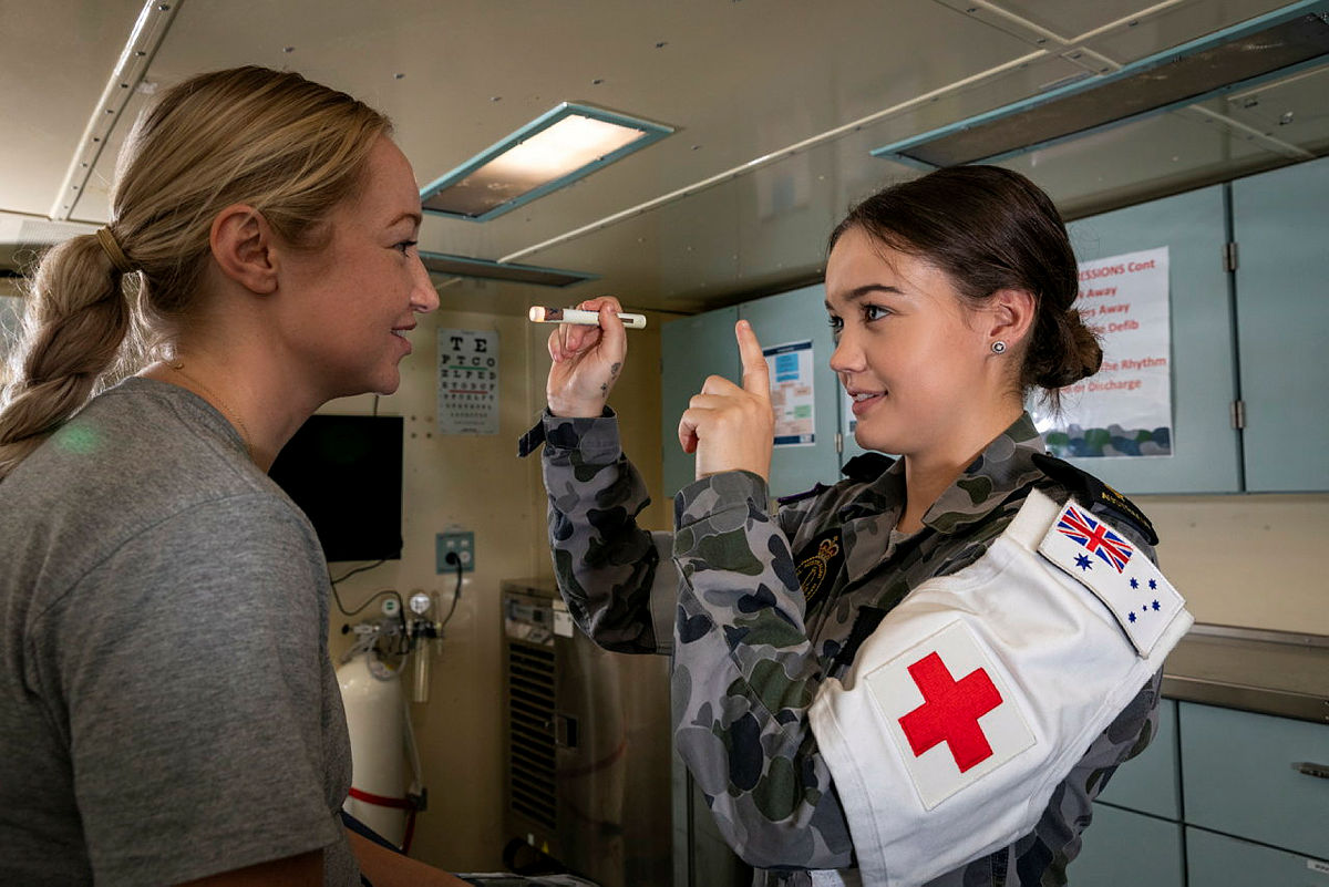 #HMASAnzac is working closely with regional partners during #IndoPacificEndeavour21. BZ 👏 to the ship's company, including Able Seaman Maritime Logistics - Support Operations Mia White who conducted medical training as Ships Medical Emergency Team.

📸 LSIS Leo Baumgartner