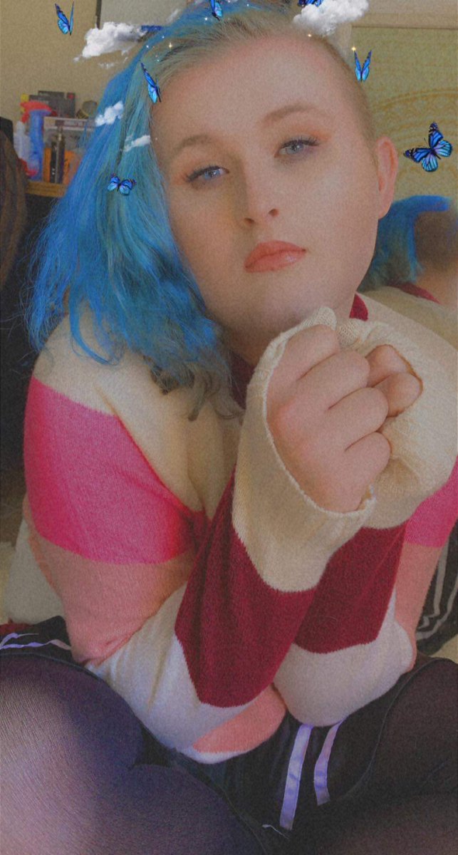 My first picture as fem presenting, I feel so much more comfortable in my skin!