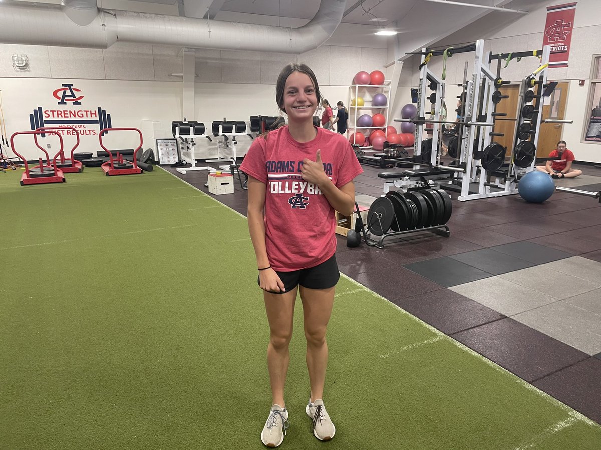 evanfeezell's tweet photo. Congratulations to Lynsie Lancaster! She is our Patriot Lifter of the Week.  Lynsie comes in every day and busts it, no matter what the day.  Her consistency and effort are what sets her apart. A great athlete and a great person!  Awesome role model for all of us! https://t.co/63cLkuOaSs
