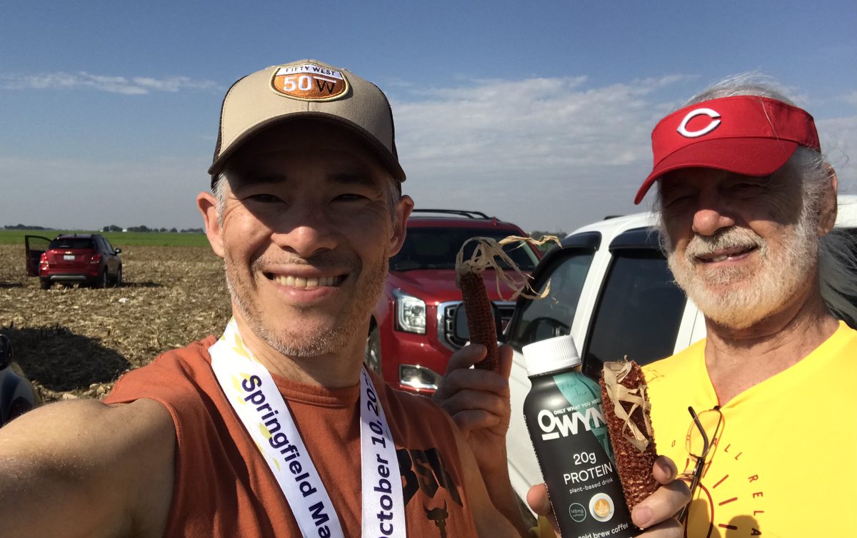KenjiHeilman's tweet photo. Sunny & 70s (expected) w/ a lot of wind (not expected) meant a sub-3 wasnβt in cards, but something unimaginable happenedβ¦I won! π
A 3:12 has to be the slowest winning marathon ever π Thx @DFVwines for being a great host again this year and pops for sharing this experience! π https://t.co/NhErTpza3J