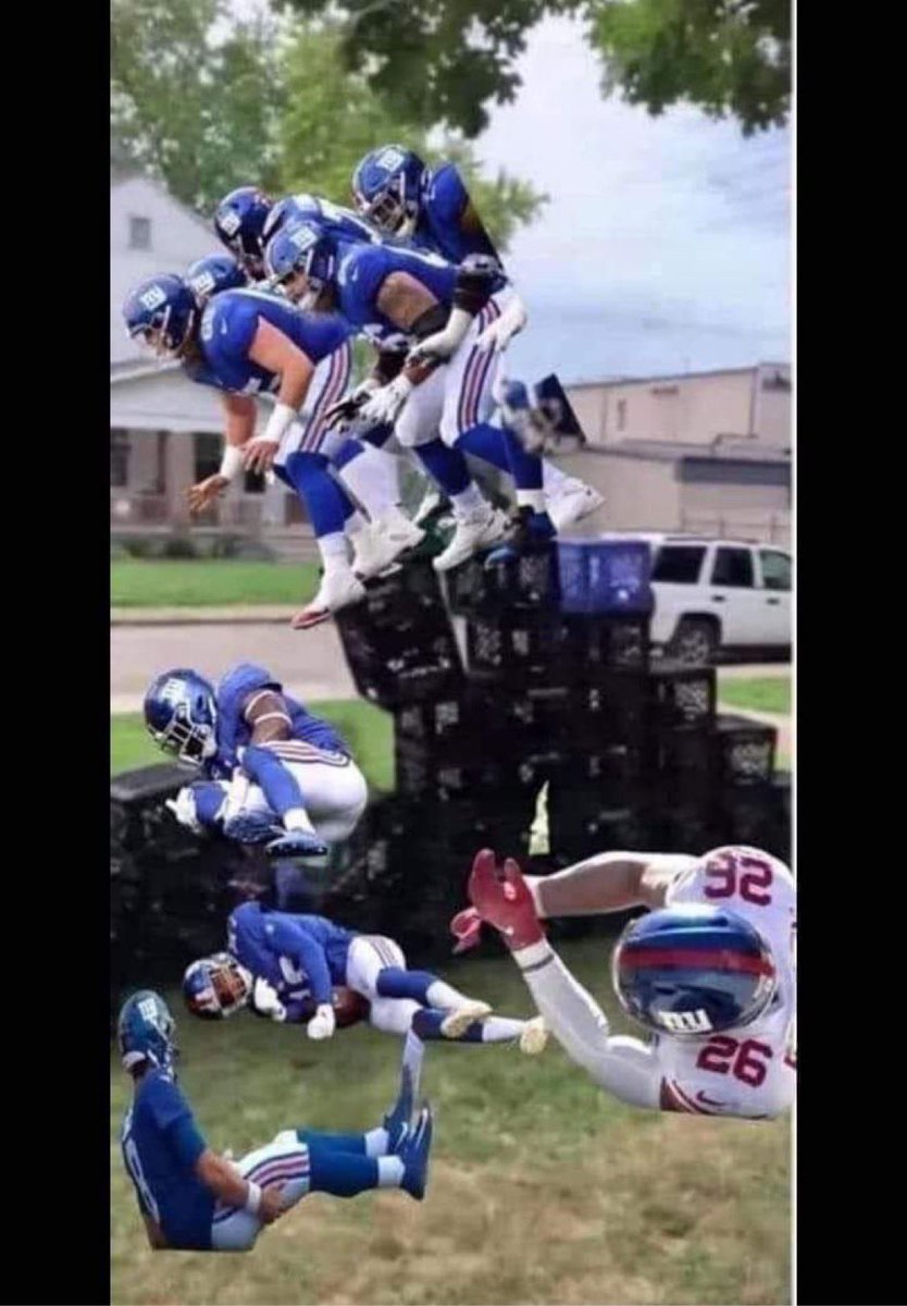 HKFFLNEWS's tweet image. Seriously how do they come up with this stuff? lol #crateschallenge #newyorkgiants #dallascowboys #fantasyfootball #nfl