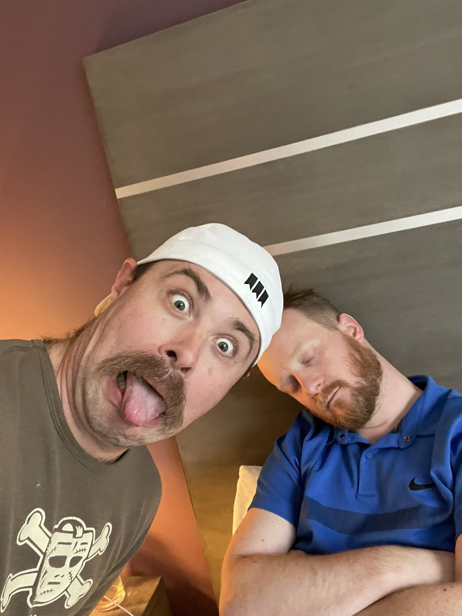 THNOfantasycast's tweet photo. Follow for more fun. @phillipschris12 are you up yet? @DBlundellNet #bbhv https://t.co/ddTae6kpqs
