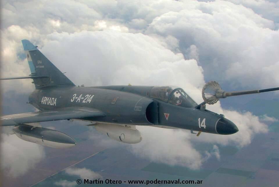 martiniotero's tweet photo. #OTD2007 Operación Mosquito, donde los #SuperEtendard de la #EA32 de la #ArmadaArgentina operaron con la FAA. https://t.co/XAeOGVMvt7