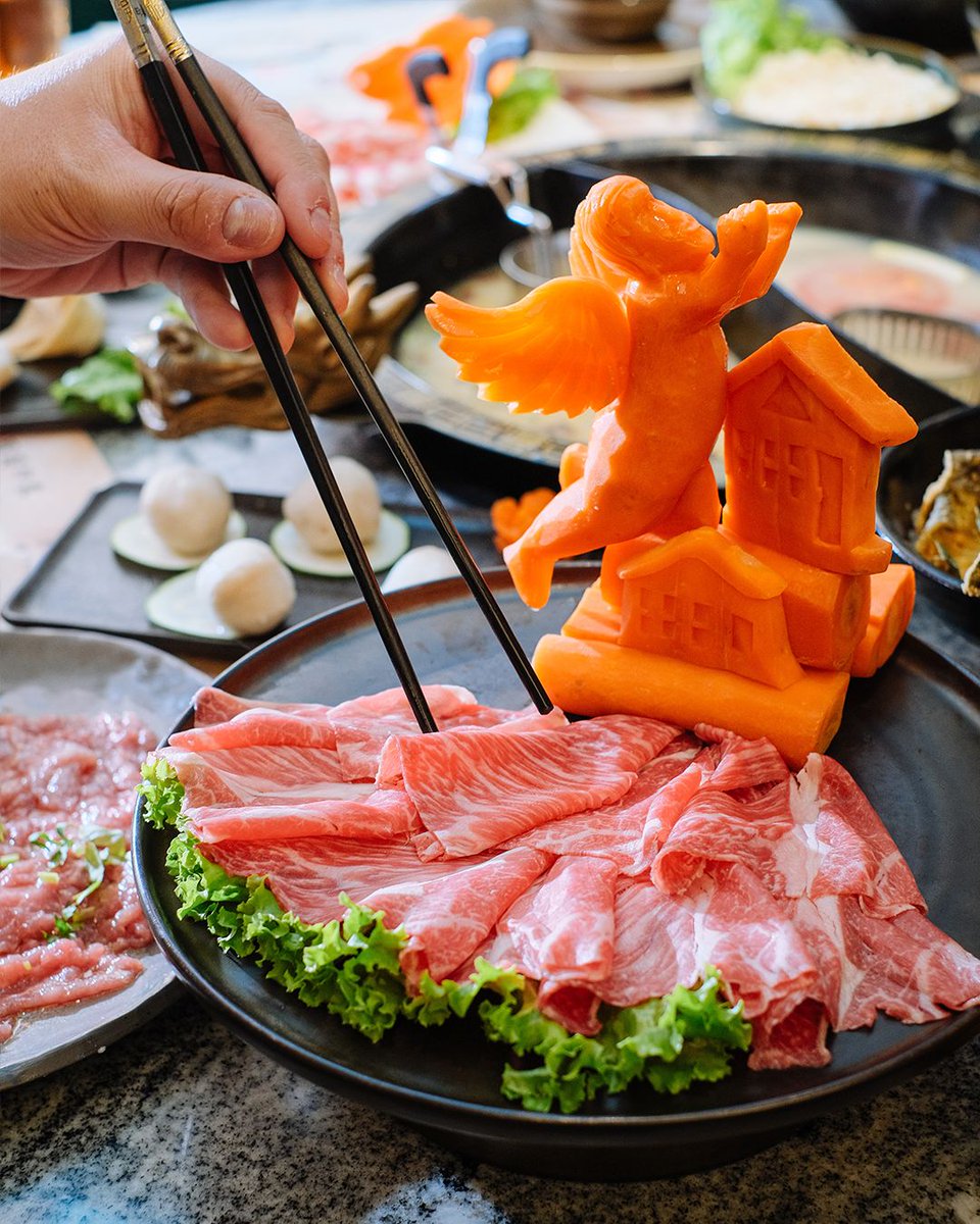 plazaindonesia's tweet photo. Adding this "Australia Wagyu Beef MB9" to your Hot Pot today!
Let’s come with your family or friends to Shu Guo Yin Xiang at Plaza Indonesia Level 4. 😍
📞 : 021-29921884
📱 : 081220088995
#PlazaIndonesia
#YourSecondHome
#ItsWhereIWantToBe
#ShuGuoYinXiang
#MalaHotPot https://t.co/C7jXzhzB5U