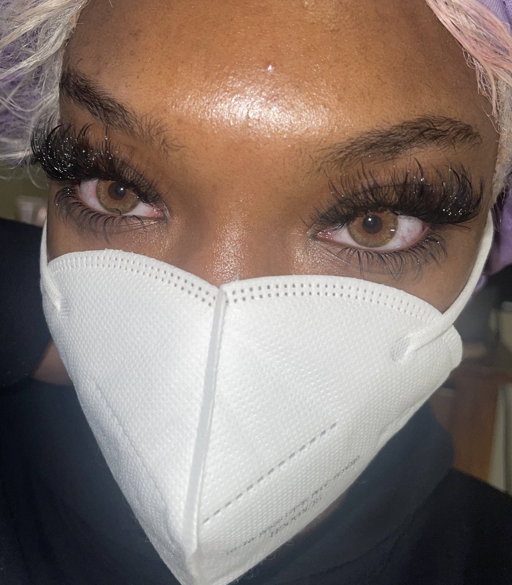 _briiii9's tweet photo. Hey! my name is Brionna &amp; i am a lashtech located near lsu campus. follow my ig @ bougieminksbybri 💕💕 #lsu24 #lsu25 #su24 #su25 #brlashtech https://t.co/SS7AV7gPdQ
