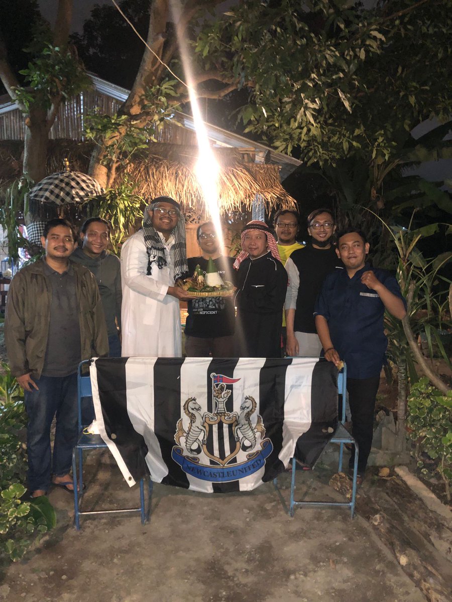 toonarmyjogja's tweet photo. Tasyakuran Indo Toon Army Regional Jogja dalam rangka merayakan era baru Newcastle United

@NUFC @IndoToonArmy https://t.co/7ttthqiref