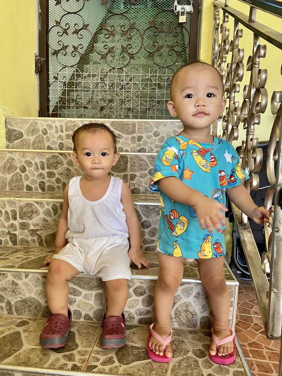 jeanglobio_'s tweet photo. Eeekkkkk! Cutieesss 😻 #cousins #twobabies https://t.co/VYUomIkXNf