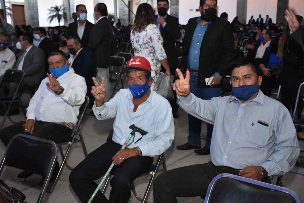 Gobierno de Irapuato (@irapuatogob) on Twitter photo En el caso de <a href="/parqueirekua/">Parque Irekua</a>, encontraremos alternativas p/solucionar a través del diálogo, la problemática social, legal y política que heredamos.
Queremos tomar decisiones que garanticen la protección al #MedioAmbiente y las mejoras en salud.
¡#ConPasoFirme por ambos derechos! En el caso de <a href="/parqueirekua/">Parque Irekua</a>, encontraremos alternativas p/solucionar a través del diálogo, la problemática social, legal y política que heredamos.
Queremos tomar decisiones que garanticen la protección al #MedioAmbiente y las mejoras en salud.
¡#ConPasoFirme por ambos derechos!