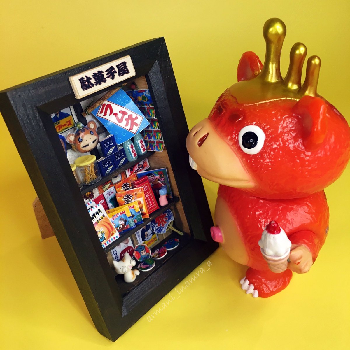 laurie_ya's tweet photo. 🍭🍬🍦🧁🍡
今日はなにを食べようかな…..今天吃哪一個好🤤 
#swdl_sofvi 
#sofubi #sofubitokyo 
#takuyoshimizu #吉水卓 
#swimmydesignlab 
#スイミーデザインラボ 
#booska 
#快獣 #快獣ブースカ #ブースカ 
#快獸布斯卡 #ソフビ #円谷プロ 
#馱菓子屋 #miniature 
#微縮模型 https://t.co/HKjaAHMQCm