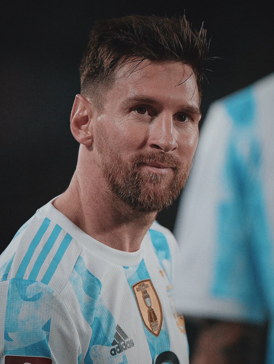 Ver a Lionel Messi en vivo debería ser considerada la octava maravilla del mundo.

Es una sensación tan inexplicable como indescriptible, y todos merecen vivirla al menos una vez