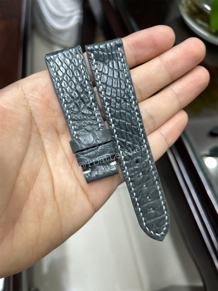 datstraps's tweet image. Morning #crocodile #handmade #Leatherstrap