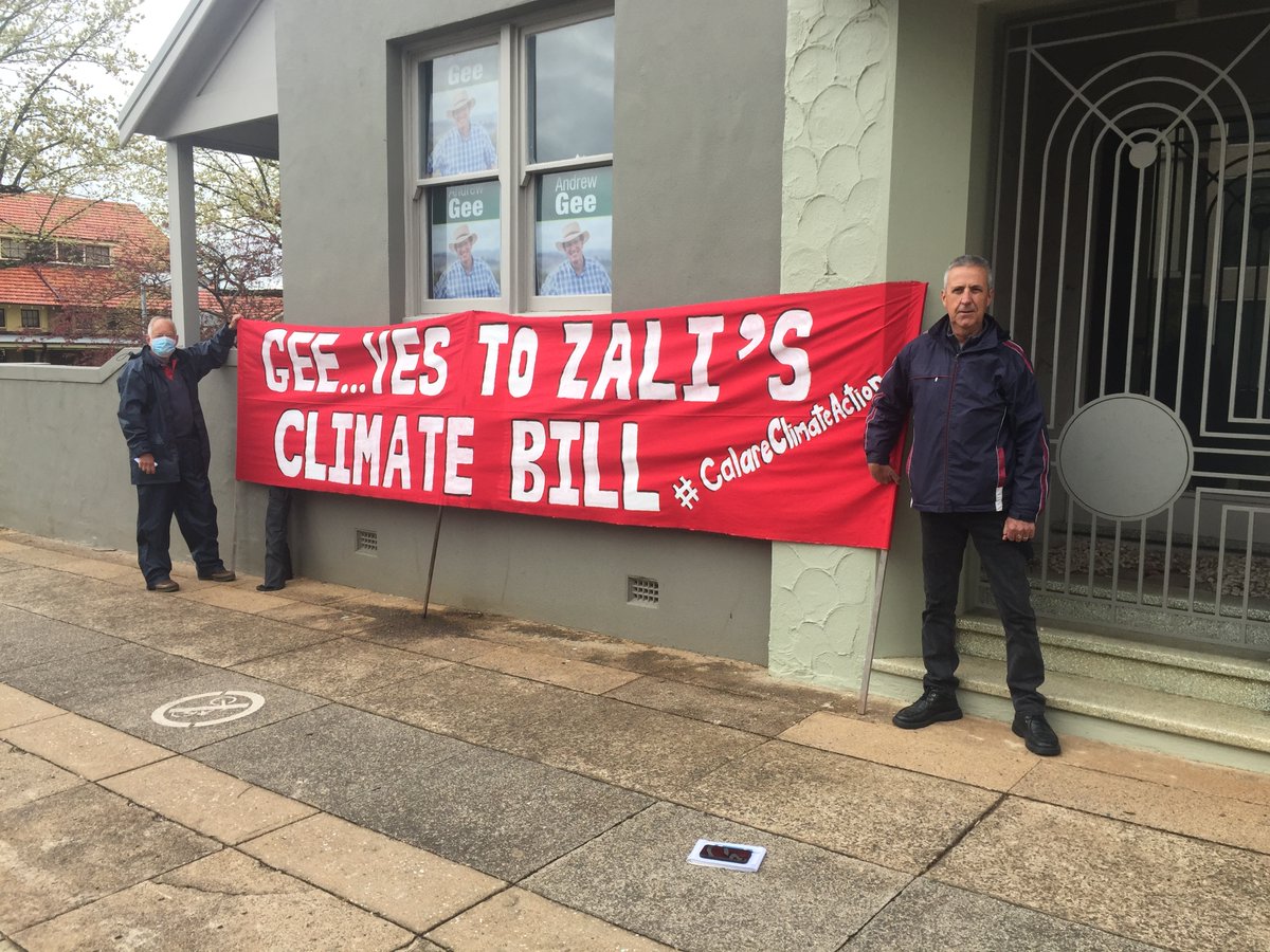 riotintosuknews's tweet photo. We are in a #ClimateCrisis @andrewgeecalare Please support Zali's Cimate Bill #calareclimateaction #andrewgee #zalisteggall #climatechange #geeitstimetoact #geeweneedhigherambitions #supportzali #ClimateActNow #FarmersForClimateAction https://t.co/ut8GcEQ2uA