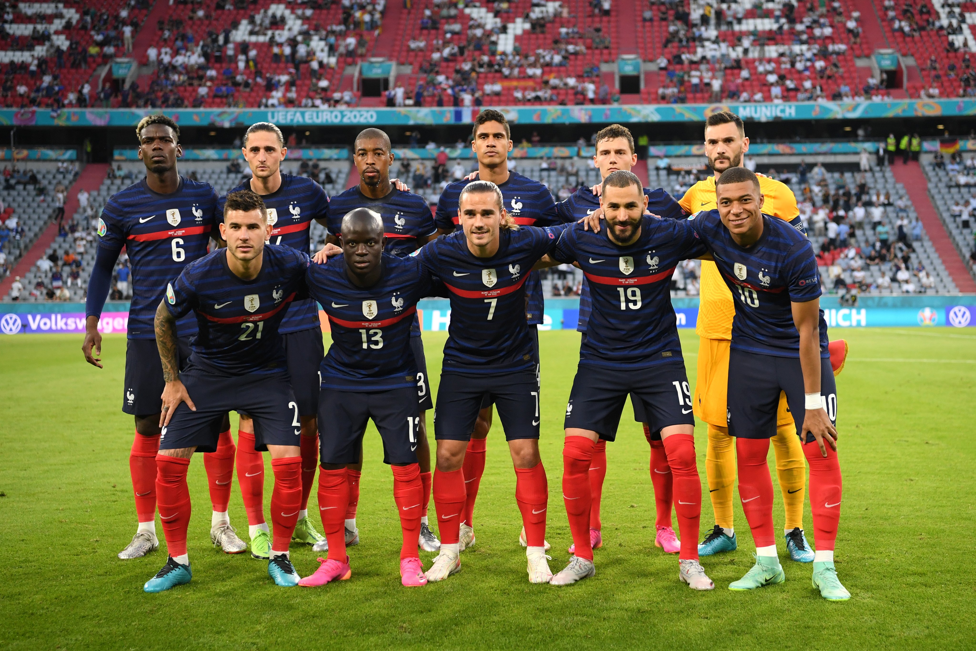 最新人気 サッカー フランス代表 ベンゼマ オーセンティックユニフォーム ウェア Michiganplankflooring Com
