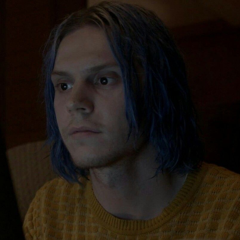 EvanPetersBR_'s tweet photo. Cheguei pra transformar essa rede social no meu culto, quem vai se juntar a mim e quem serão as vítimas?
#NewProfilePic #10YearsofAHS https://t.co/h9Z8U3jGIu
