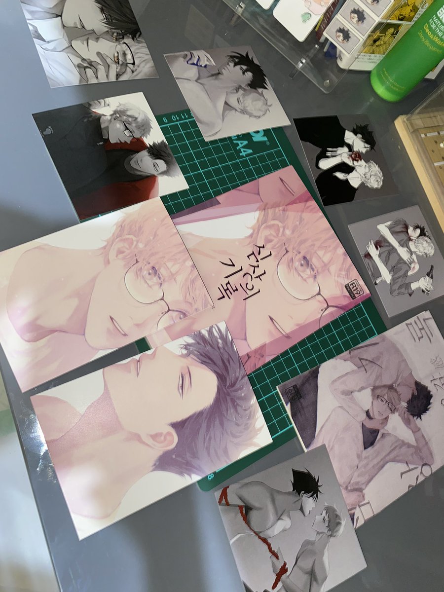 bbublet's tweet photo. my kurotsuki Zine is here again, oh my this is the prettiest 💖🤩🥳 

and o fcourse thank you @leonline08 for helping me with this 🥺❤️ https://t.co/Ur6vmSxmjG