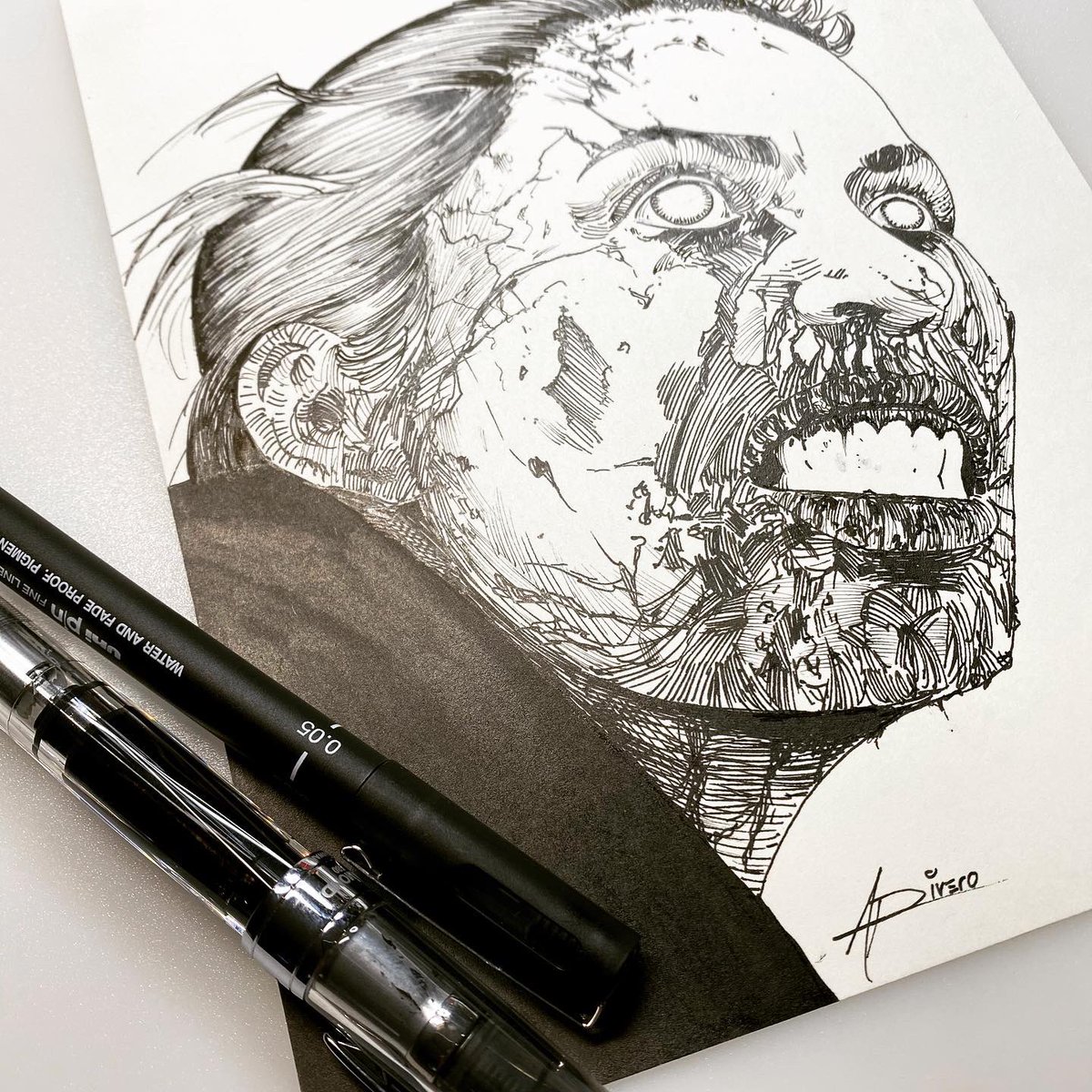 PixelsSalty's tweet photo. Figure I might as well post my #inktober pieces over here on Twitter. Instagram algorithm seems busted. I’ve been focused on horror flicks for my themes this time. This is a study from Black Summer, my fav zombie series. https://t.co/zGVz3TJ7UP
