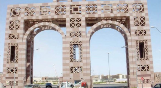 Akhbaar24's tweet photo. طلاب بـ #جامعة_طيبة بـ #المدينة يعتزمون مقاضاتها.. ويوضحون السبب
https://t.co/av4jpKCVOx https://t.co/MXSZIxFW3W