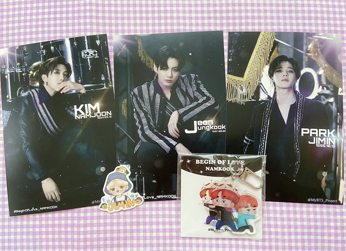 bbabymochiii's tweet image. ขอบคุณสำหรับ giveaway นะค้าบ💖 กิจกรรมน่ารักมากๆเลยค่ะ🖐🏻✨  เค้าชอบพวงกุญแจมากกก 
#BeginOfLove_NAMKOOK 
#HappyJIMINwith_U
@MyBTS_Project