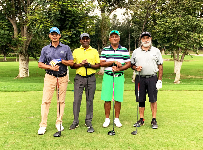 Nice to be back in circulation - with Sudarshan Maney, Rajagopal Reddy and Sandeep Singh at the Karnataka Golf Association (KGA)
#golfdiary #karnatakagolfassociation #kga