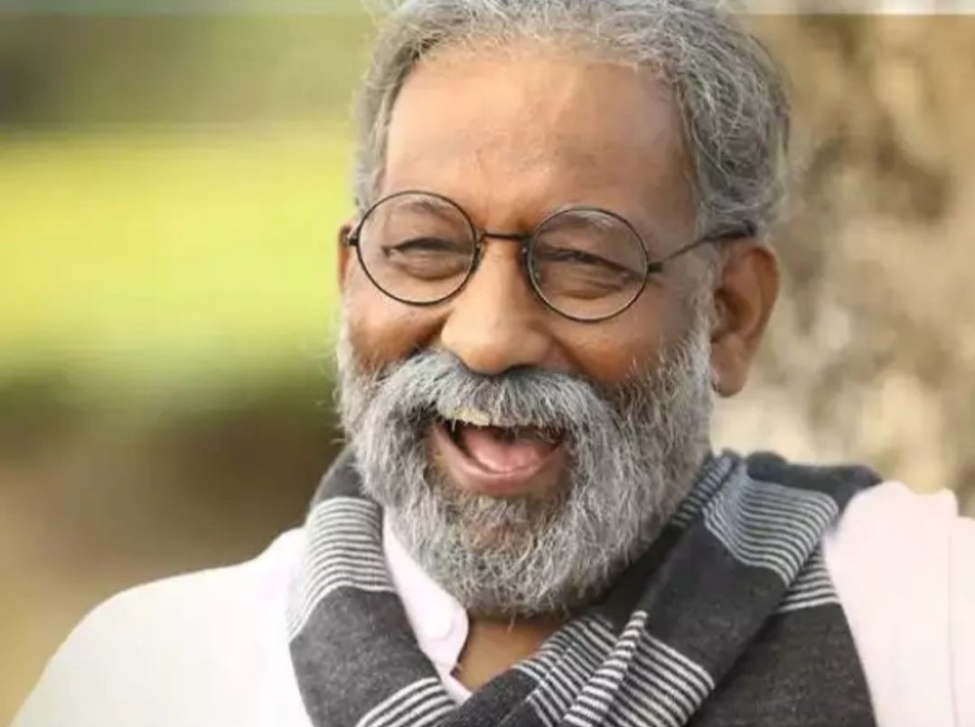 Malayalam cinema loses one of its greatest actors of all time. An irreplaceable presence in our lives. 

Thank you for all the memories ❤️