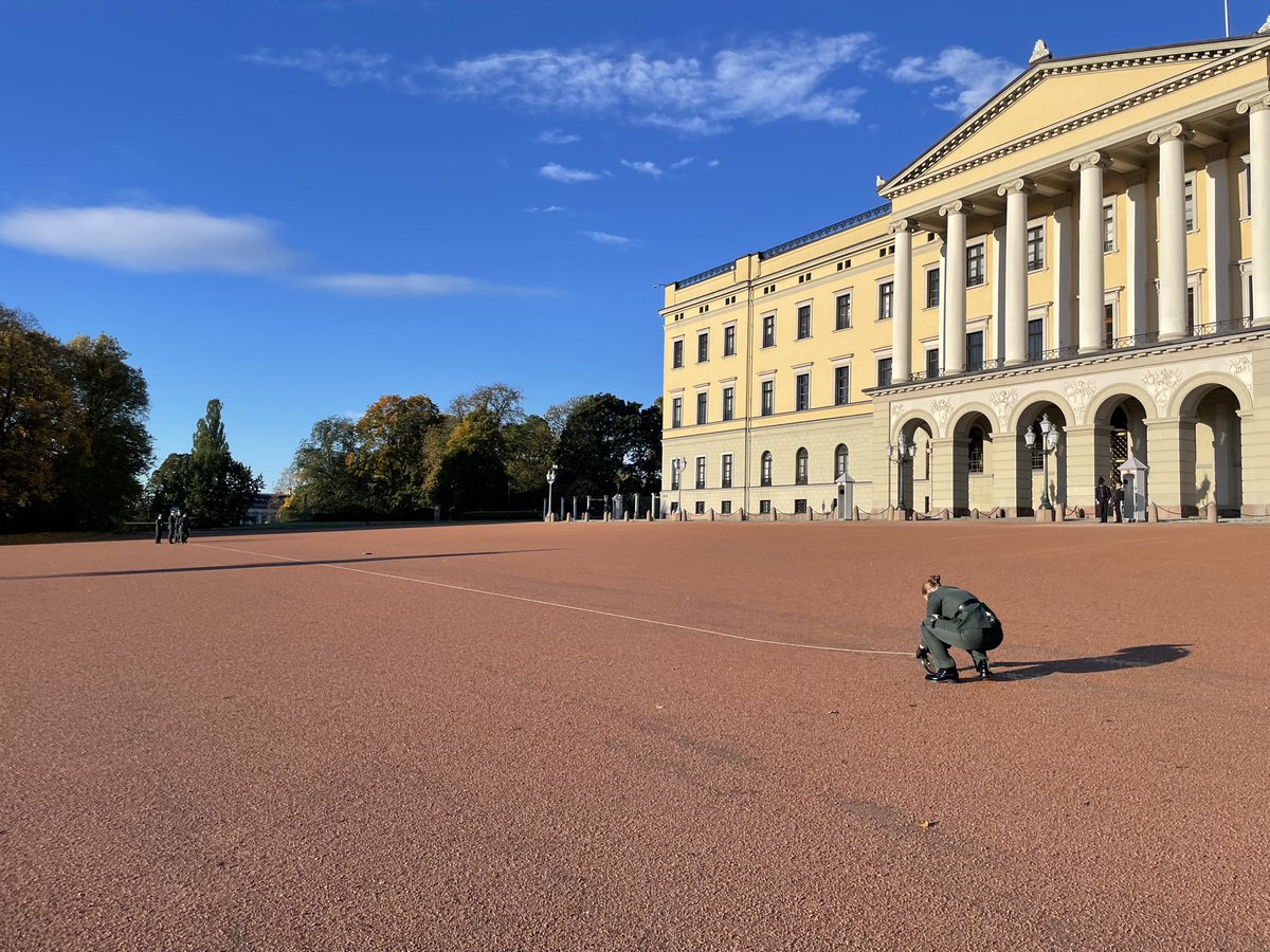 Førebuingar på Slottsplassen- ligg an til ny og utvida regjering