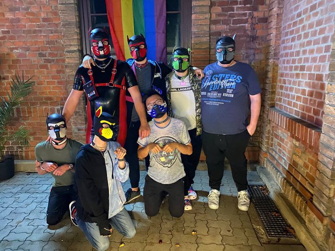 1 pic. ? Had a lots of fun last weekend at our PetPlay meet in Graz ??? #petplay #pet #play #meetup #stammtisch