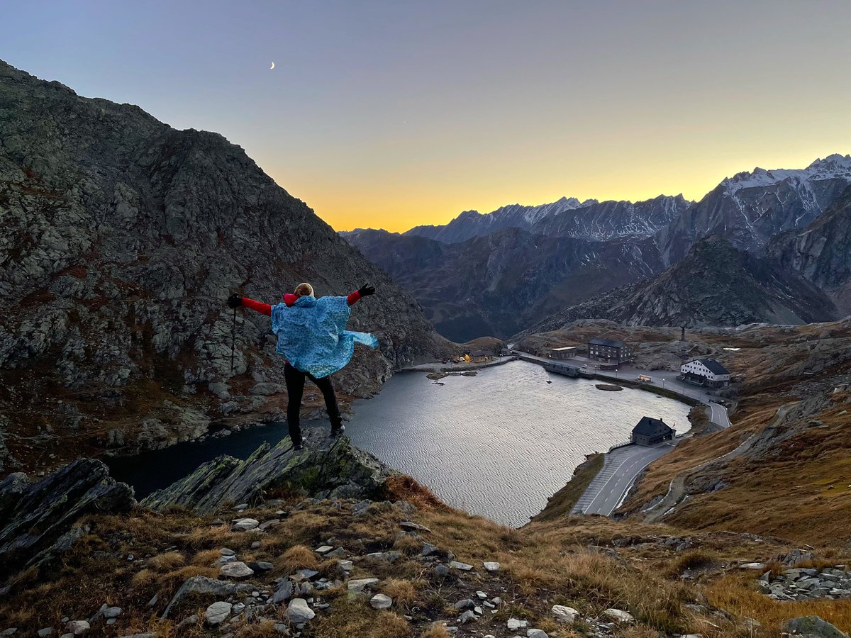 aicitelia's tweet photo. Quelques petites photos de ma dernière randonnée!🏔✨ 
Pt.1

#hike #mountain #adventure #NaturePhotography #Switzerland https://t.co/8bZY2DtVGg