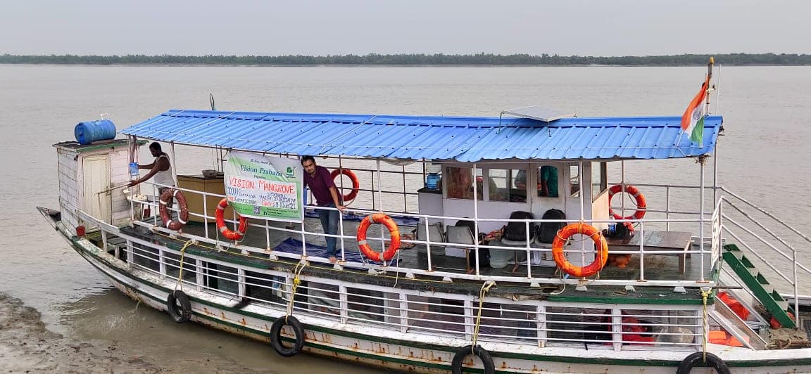 VPrabaho's tweet photo. Day 1
VISION  MANGROVE
3 day long program started from 8th October with some community services at Sonagaon, Gosaba, West Bengal. https://t.co/WsfvMldgoU