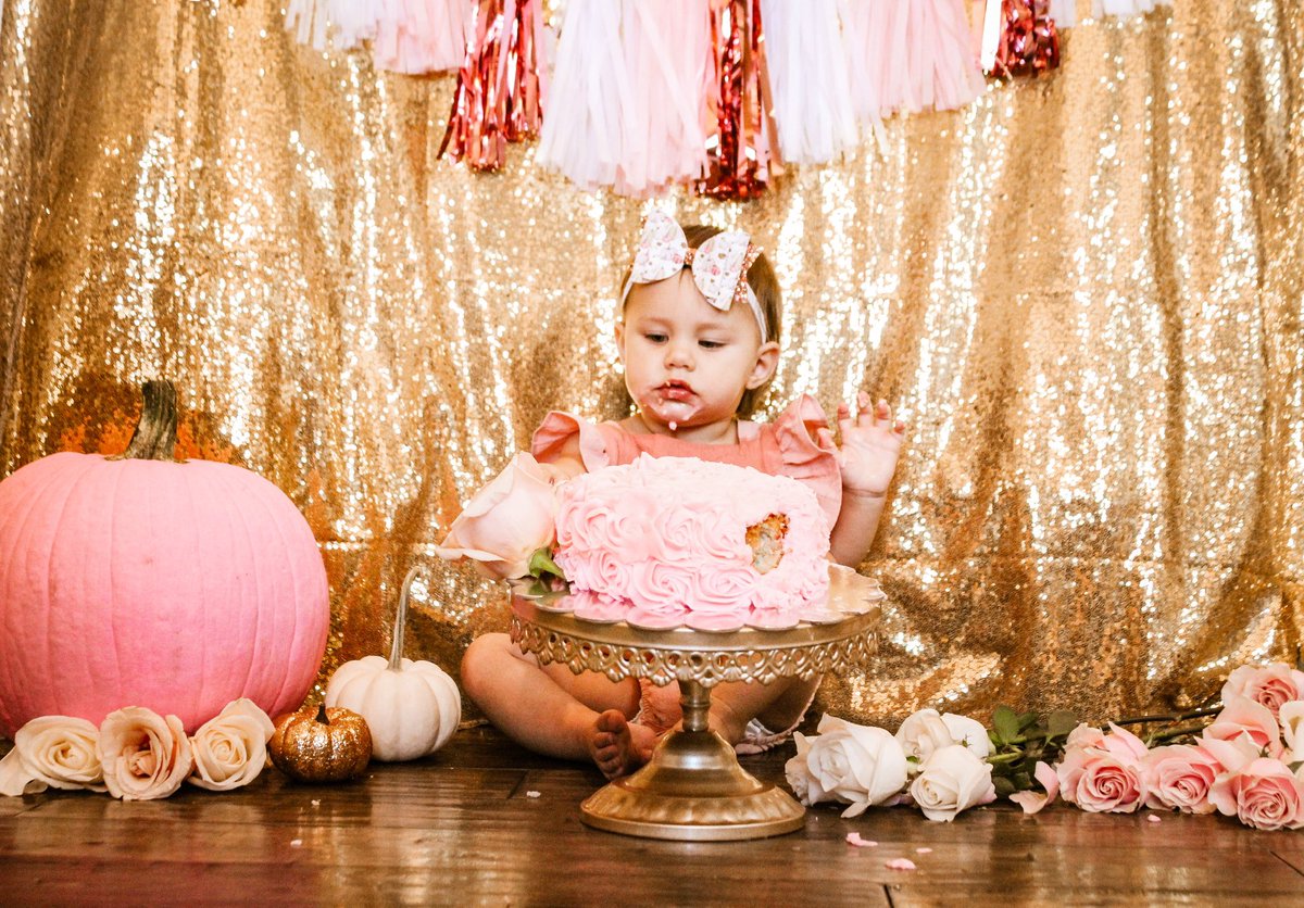 flfarmexpert's tweet photo. Happy 1st Bday to my beautiful granddaughter Benelli ๐๐ #firstbday https://t.co/jvdlH2TJLu