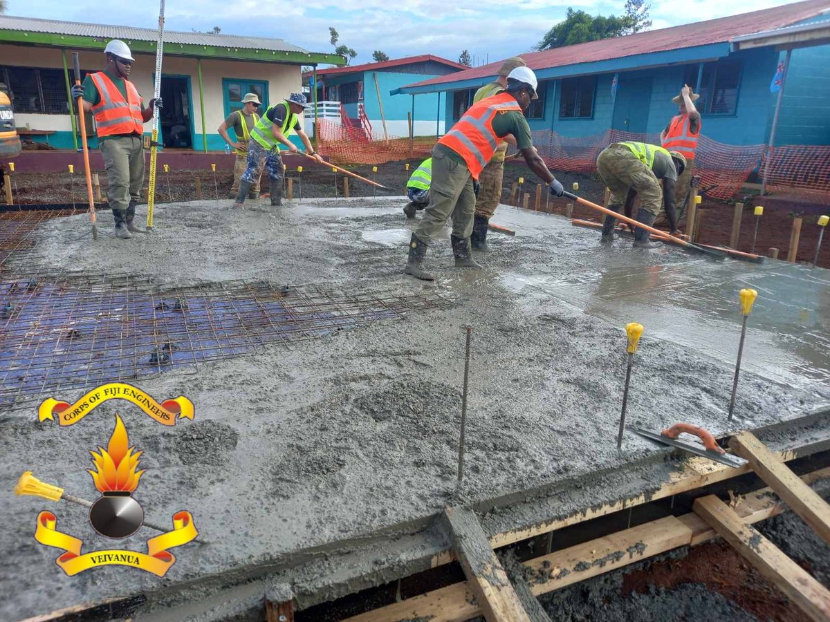 VEIVANUA💣 tweet media