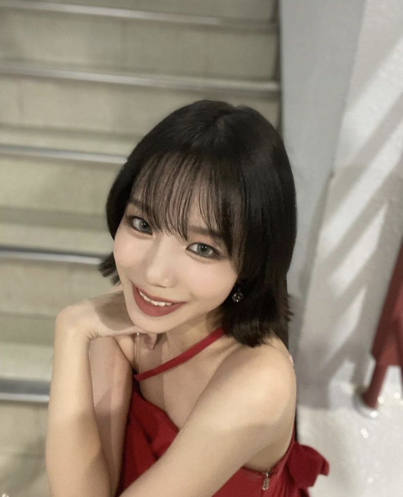 zoglasstgrm's tweet photo. 211011 zo__glasss IG UPDATE

"a little brief yesterday diary 🍎"

#joyuri #조유리 https://t.co/98T46YQQ2j