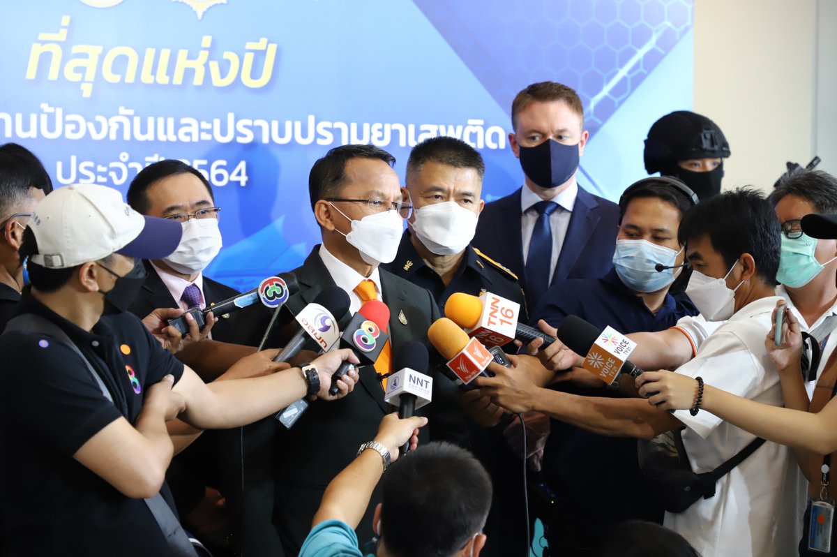 Honour to speak with and alongside Thai Justice Minister Somsak Thepsuthin about the drug problem, coming reforms and <a href="/UN/">United Nations</a> position. <a href="/ONCB_Thai/">สำนักงาน ป.ป.ส.</a> announcement that enforcement will focus on organized crime and money laundering, sentences become proportional, treatment more available