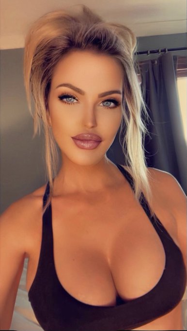 Subscribe and succumb&hellip; 😜 (promo rate available for 6 more lucky guys - or girls!) 🔻🔻🔻🔻🔻🔻🔻🔻  https://t