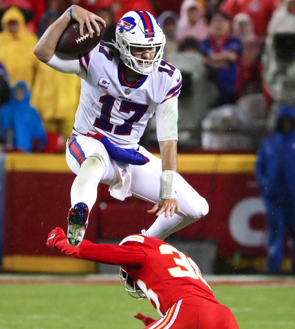scoutingwide's tweet photo. The #BillsMafia do enough to get over the #ChiefsKingdom in #NFL action today! $2.44 winner not bad for a Monday arvo 🤑 #bestroughiesinthebusiness #happypunting #scoutingwide https://t.co/fMov1gWT2k