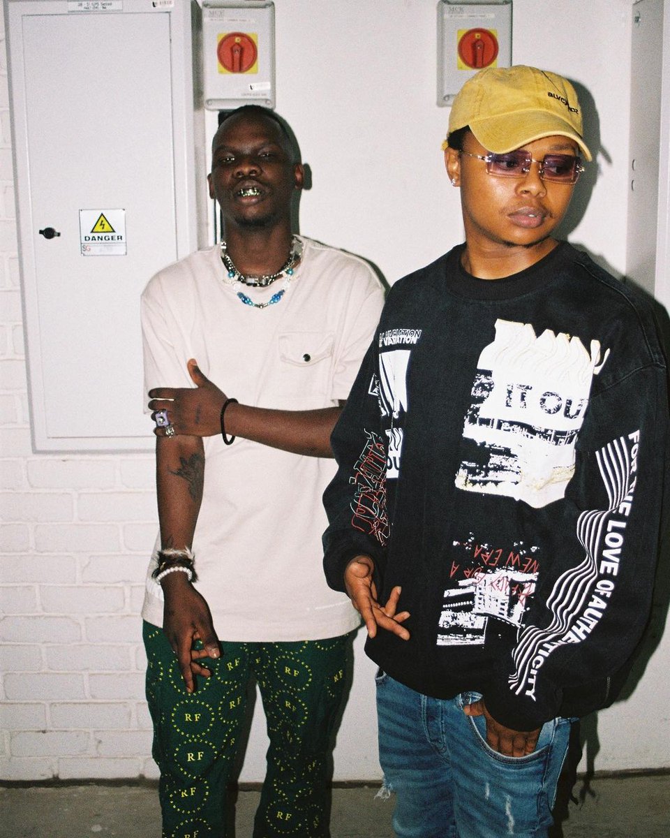 sahiphop247's tweet photo. A Reece linked up with Blxckie 🔥

Need a collabo from them ? https://t.co/6HdtFYN3PA