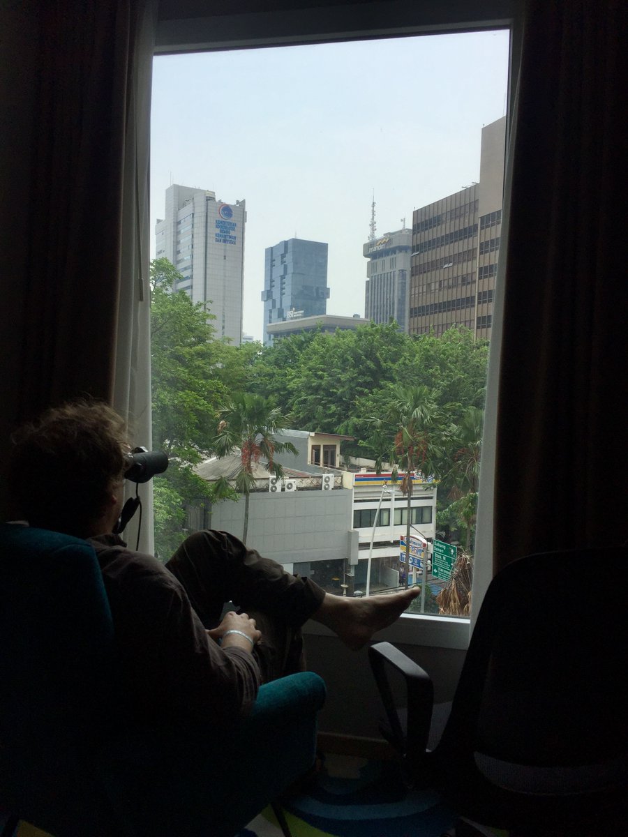 BMioduszewska's tweet photo. Back in Indonesia!🇲🇨 Currently in quarantine and waiting for our research visa extension📜
#fieldwork #QuarantineActivities #windowbirdwatching https://t.co/EGZF5TI1Ge