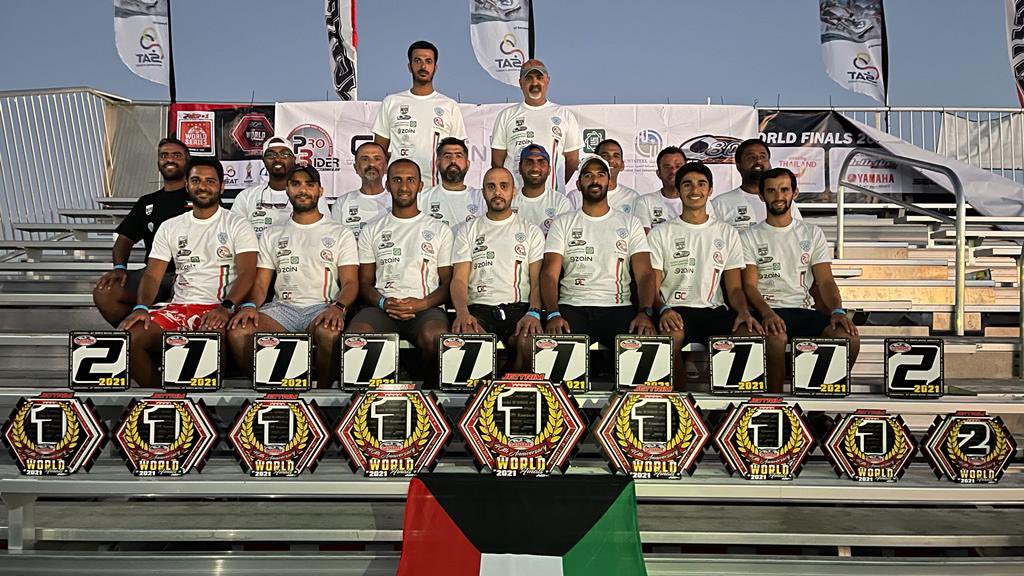 الحمدالله 
٨ ذهبيات
٢ فضيه
بفضل من الله
منتخب الكويت للدراجات المائيه