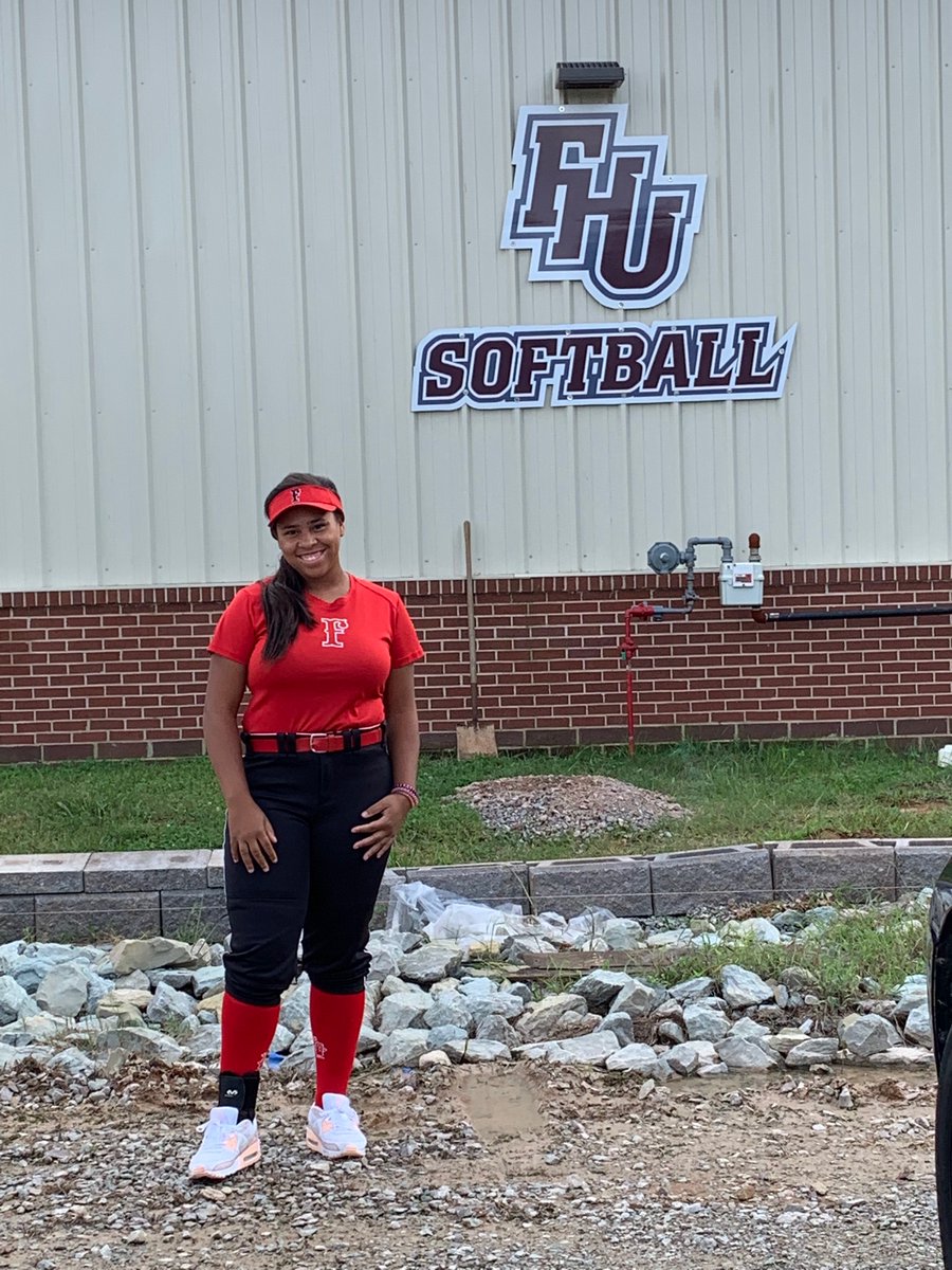 AliviaEggleston's tweet photo. Enjoyed my visit and workout at Freed Hardeman University. Thank you Coach K. Green for the hospitality  #fhu #fhusoftball #firecrackers04 https://t.co/COdozDsUbU