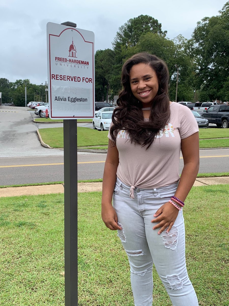 AliviaEggleston's tweet photo. Enjoyed my visit and workout at Freed Hardeman University. Thank you Coach K. Green for the hospitality  #fhu #fhusoftball #firecrackers04 https://t.co/COdozDsUbU