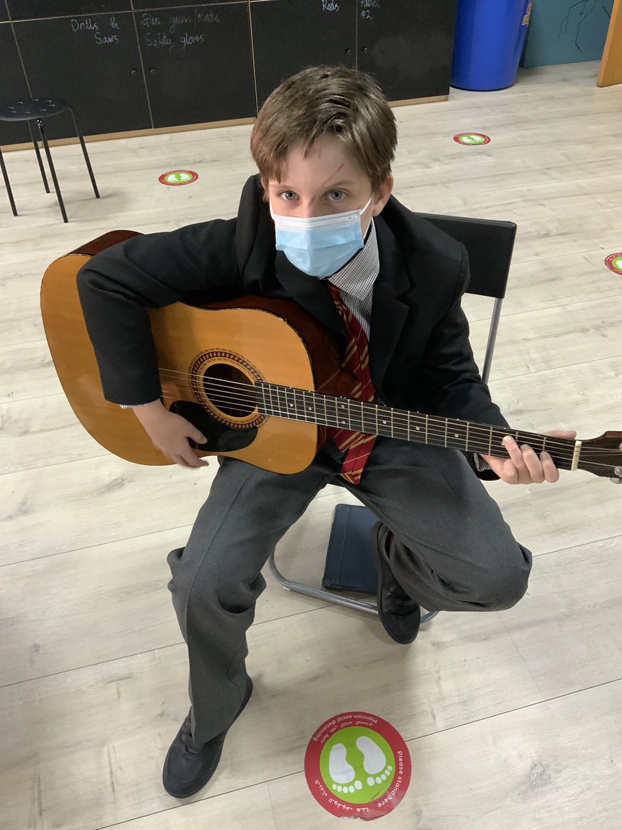 Performing Arts | DESS Dubai tweet media