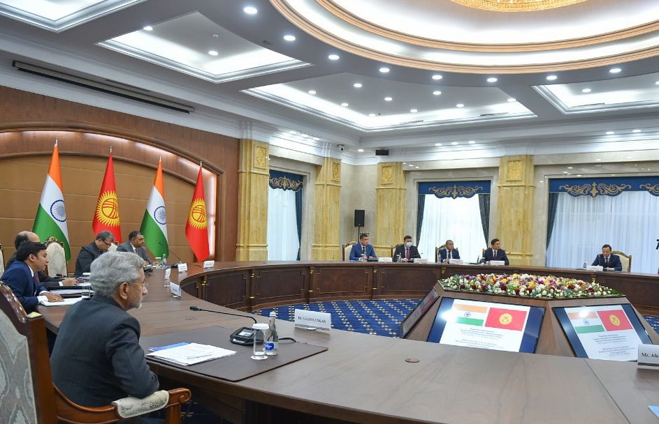 भारत और र्किगिज गणराज्‍य विकास परियोजनाओं में सहयोग के लिए बीस करोड अमेरिकी डॉलर की ऋण सुविधा पर सहमत