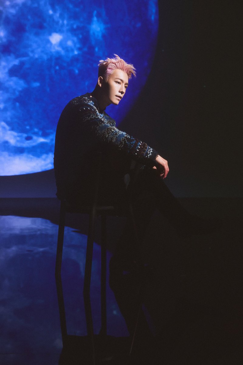 DONGHAE. tweet media