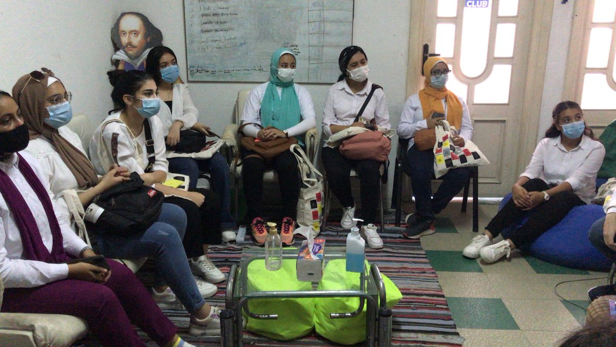 EconoWin tweet media