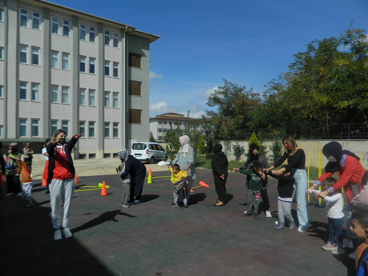 Özel eğitim anaokulunda bulunan çocuklarımız ile eğlenceli fiziksel aktivitemizi yaptık.

<a href="/kocaelibld/">Kocaeli Büyükşehir</a>
#SağlıkveSosyalHizmetler
#KadınveAileHİzmetleri
#Mutluçocuk
#Mutlukocaeli