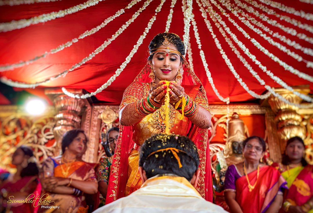 The Blissful moment 😍...
You will treasure forever those milliseconds when butterflies buzz out, rhythms pour off, hearts get united and the knot gets tied.
.
#sumuhurthamphotography #weddingphotography #weddingceremony #weddingphotos #weddingphotoshoot