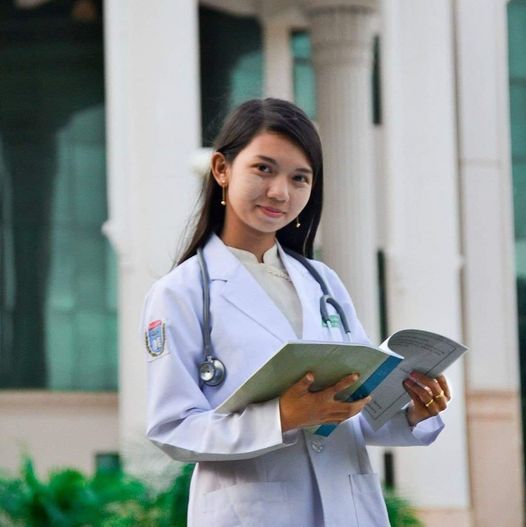 IrrawaddyNews's tweet photo. An activist and graduate of the University of Traditional Medicine was detained by junta troops in #Sagaing Region’s Ayadaw Township on Sunday. Ma Khin Nyein Lwin has engaged in humanitarian work and helped supply oxygen during #COVID19 outbreaks. (Photo: Ayadaw Information) https://t.co/hd63Af9ODI