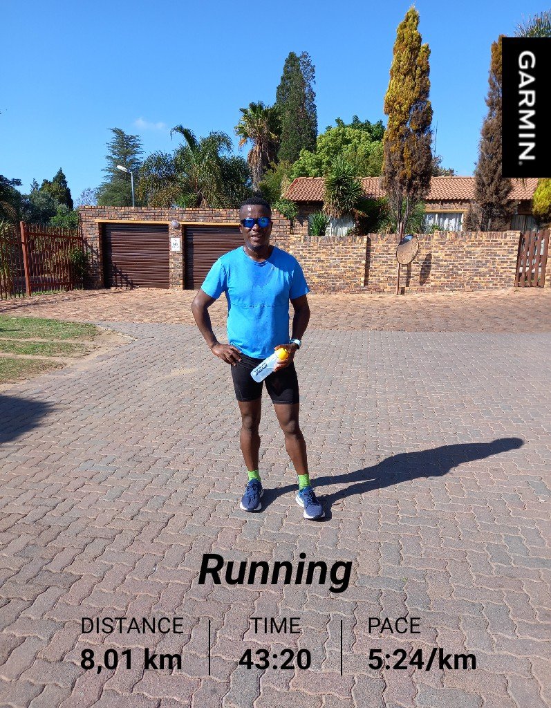 Easy jog, getting ready for the last part of the training.....#Reakitima #BlueWave #WCAC #RunningWithTumiSole #RoadToCTMarathon