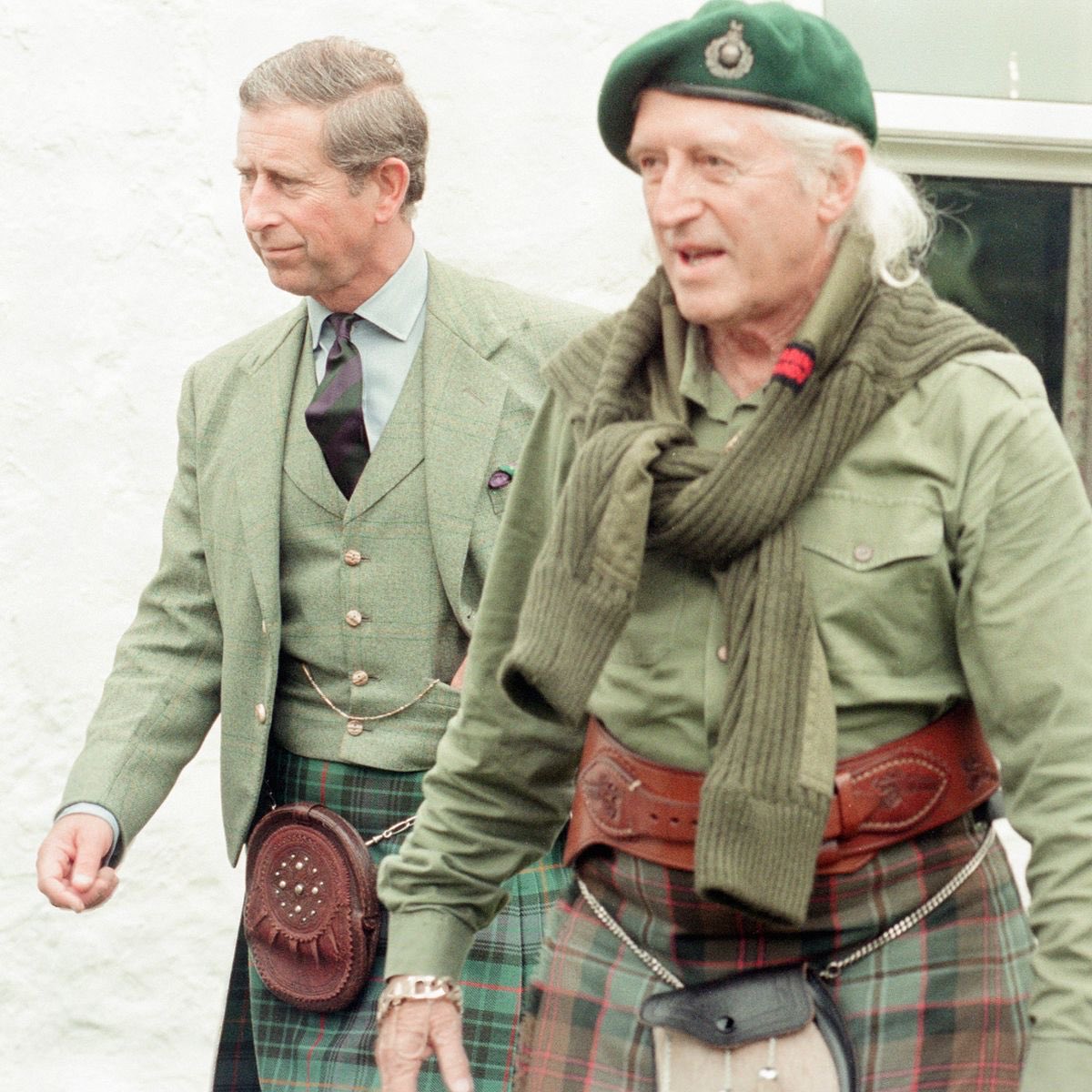 Prince Charles sees no way back to public life for Andrew after Epstein Scandal.