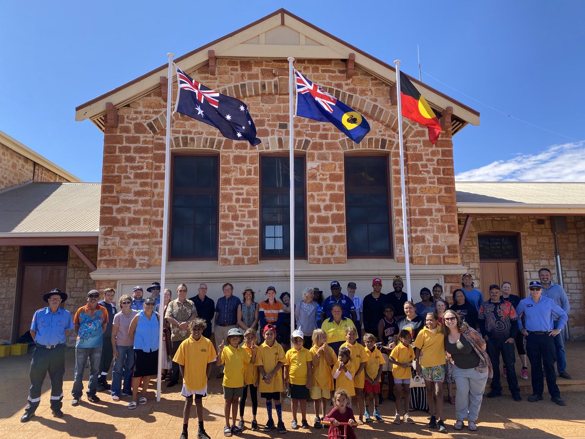A historic day for Cue Police and the Cue Community when, for the first time in 124 years, the National Flag, State Flag and Aboriginal Flag all flew united together at the Cue Government Buildings. #fb